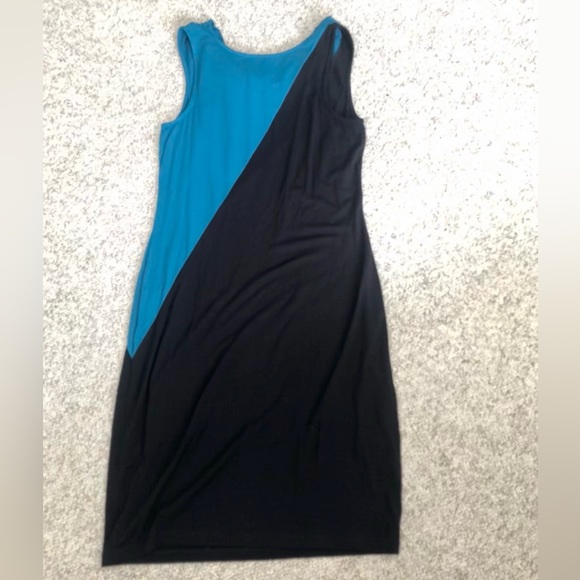 New Dress - Picture 4 of 6